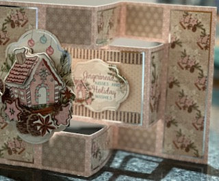 Cards:  Christmas:  Gingerbread House Concertina